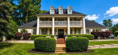 226 Jamerson Farm Rd, Collierville, TN 38017