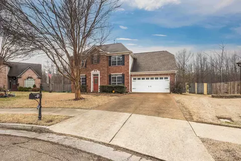 8118 W White Wing Cv W, Arlington, TN 38002