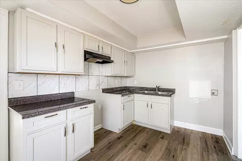 Kitchen - 3084 Pershing Ave, Memphis, TN 38112 photo 2 of 5