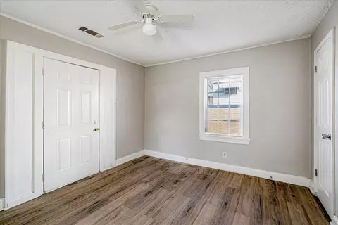 Bedroom - 3084 Pershing Ave, Memphis, TN 38112 photo 2 of 7
