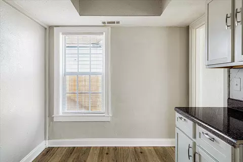 Kitchen - 3084 Pershing Ave, Memphis, TN 38112 photo 5 of 5