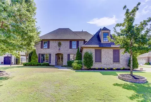 1690 Totty Ln, Collierville, TN 38017
