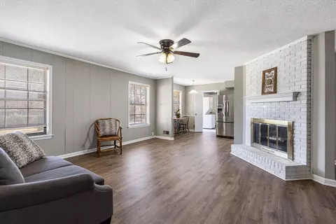 Living - 3876 Luther Rd, Bartlett, TN 38135 photo 1 of 5