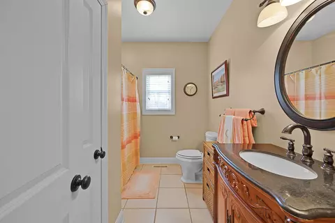 Bath - 180 Strobbe Ln, Counce, TN 38326 photo 3 of 4