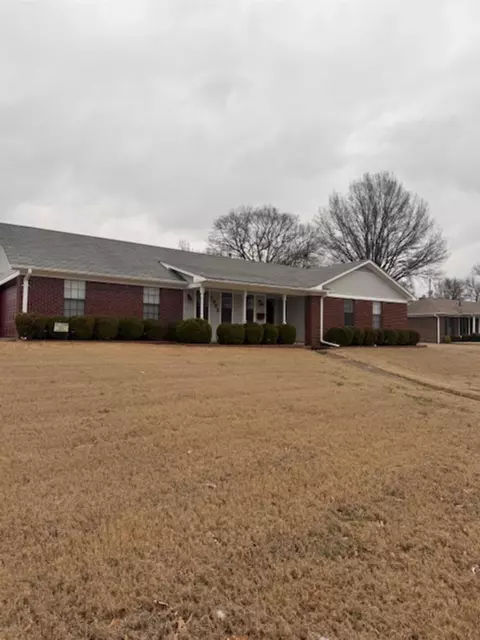 1932 Alcy Rd, Memphis, TN 38114