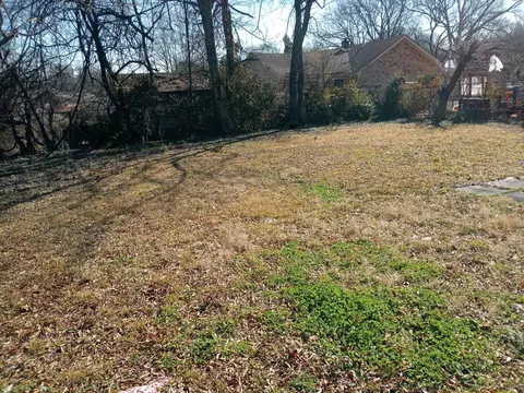 2340 Hernando Rd, Memphis, TN 38106 photo 2