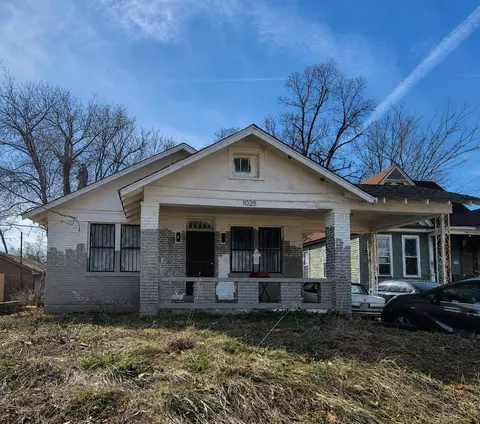1025 Chelsea Ave, Memphis, TN 38107