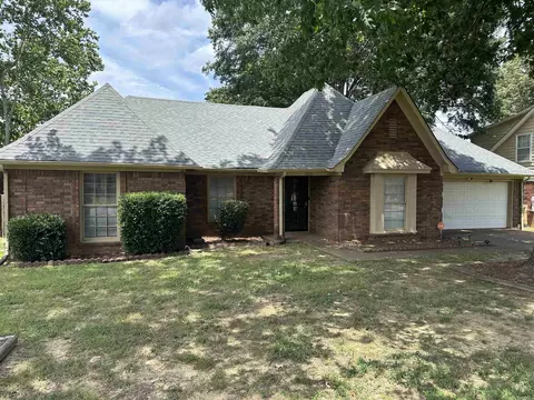 7210 Woodshire Rd, Memphis, TN 38125