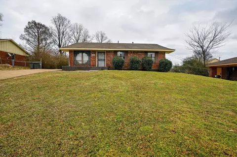4566 Weaver Rd, Memphis, TN 38109