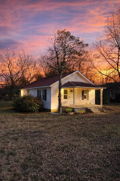 315 Belmont St, Savannah, TN 38372