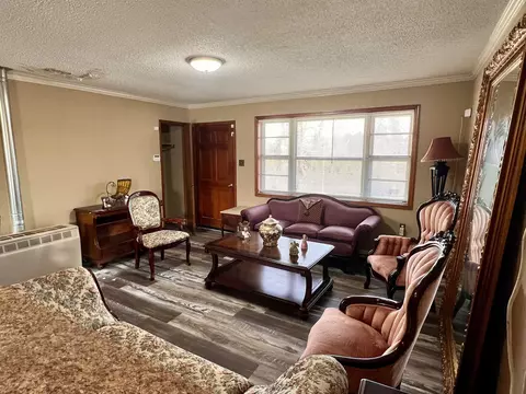 Living - 597 Walton Loop, Covington, TN 38019 photo 2 of 3