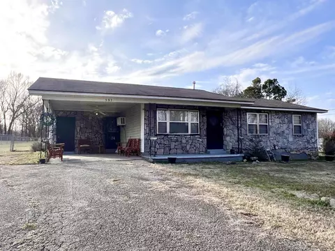 Exterior - 597 Walton Loop, Covington, TN 38019 photo 3 of 8
