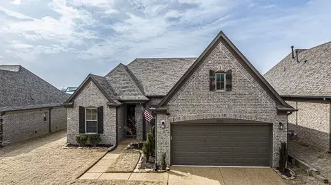 240 Dogwood Springs Dr, Oakland, TN 38060