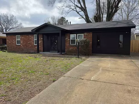 4571 White Fox St, Memphis, TN 38109