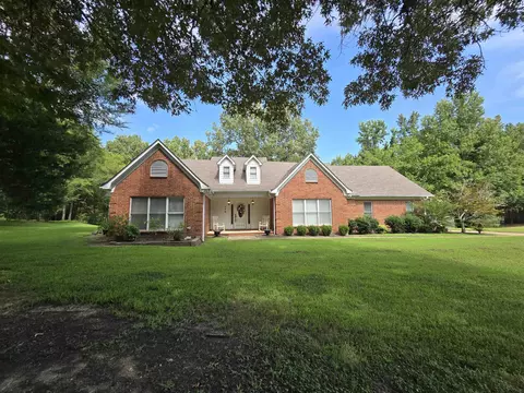 170 Casey Dr, Rossville, TN 38066