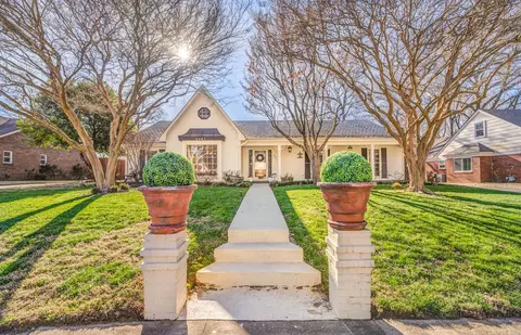 2997 Riverdale Rd, Memphis, TN 38119