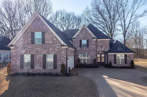 1157 Mountain Side Dr, Collierville, TN 38017