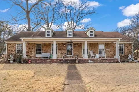 6189 Ivanhoe Rd, Bartlett, TN 38134