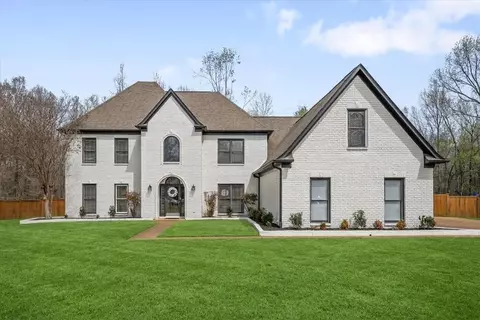1804 Lisson Cv, Collierville, TN 38017