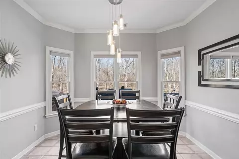 Dining - 1804 Lisson Cv, Collierville, TN 38017 photo 3 of 3