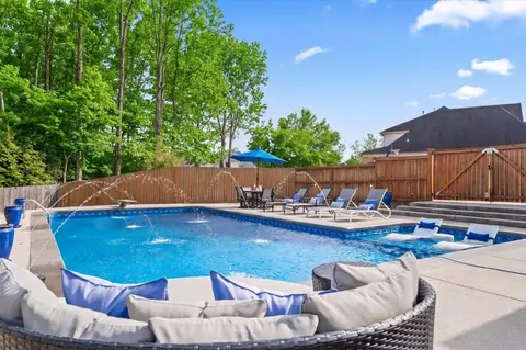 Exterior - 1804 Lisson Cv, Collierville, TN 38017 photo 3 of 4
