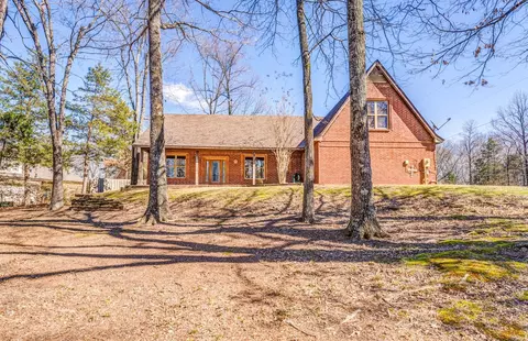 50 Breezy Meadows Cv, Eads, TN 38028
