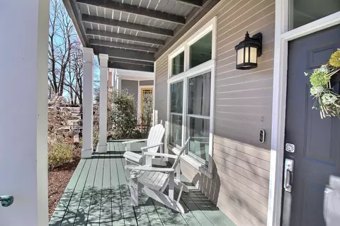 Exterior - 997 River Currents Dr, Memphis, TN 38103 photo 3 of 9