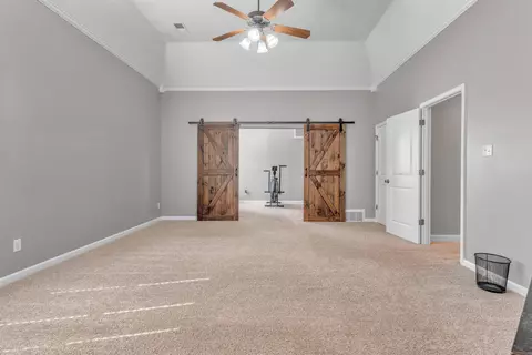 Entry Way - 1083 E Old Hearthstone Cir, Collierville, TN 38017 photo 5 of 5