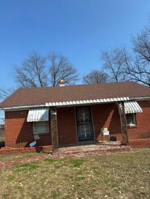1806 Blair Hunt Dr, Memphis, TN 38109