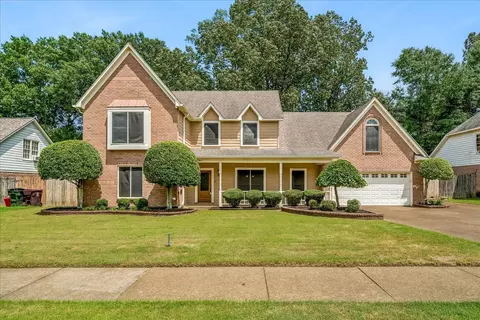 986 Heather Lake Dr, Collierville, TN 38017