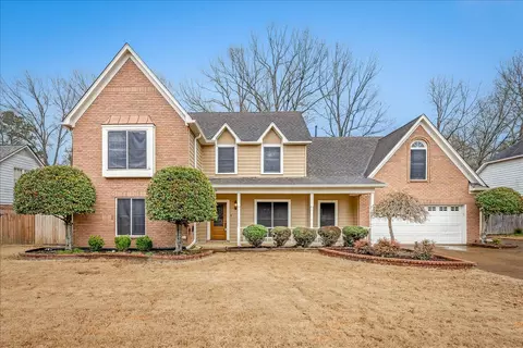 986 Heather Lake Dr, Collierville, TN 38017