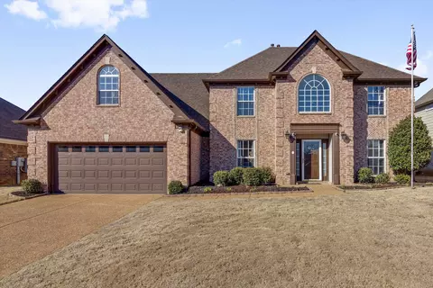 60 Misty Hill Cv, Oakland, TN 38060