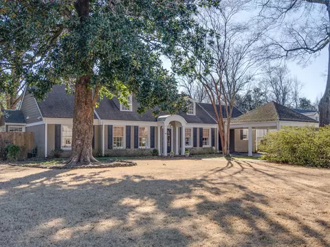 418 Woodmere Ln, Memphis, TN 38117