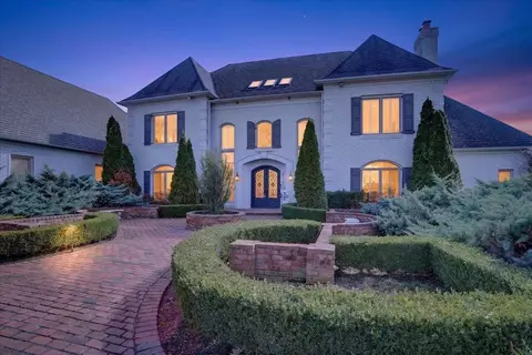 9141 Forest Bend Ct, Germantown, TN 38138