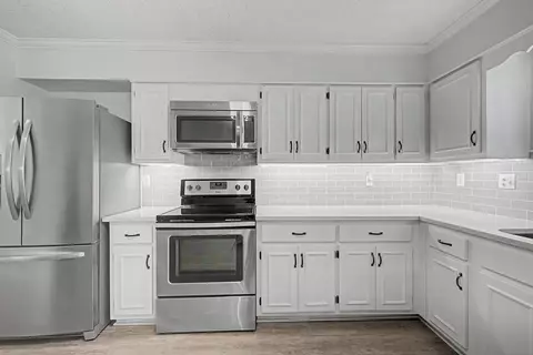 1674 E Ravenhill Dr #49, Germantown, TN 38138