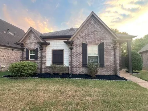 1977 Rochelle Ln, Cordova, TN 38016