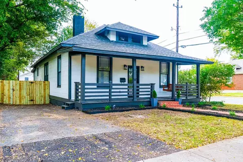 1917 Walker Ave, Memphis, TN 38104