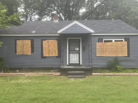 3271 Seminole Rd, Memphis, TN 38111