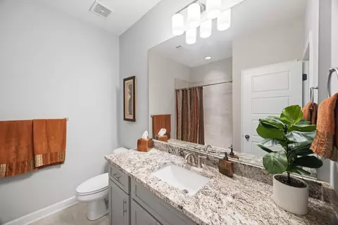 Bath - 4711 Carousel Ln, Collierville, TN 38017 photo 5 of 5