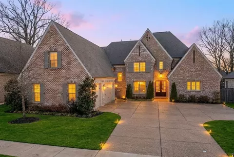 4757 Carousel Ln, Collierville, TN 38017
