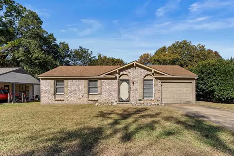 3290 Valley Stream Cv, Memphis, TN 38128