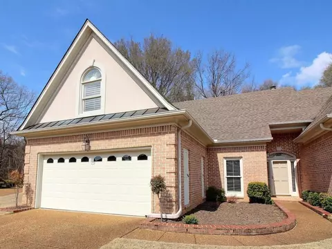 1748 Higginson Sq, Collierville, TN 38017