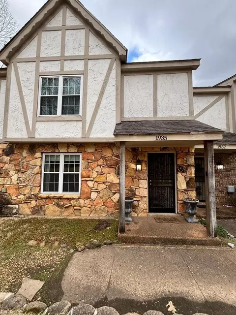1935 Innsbruck Dr #45, Germantown, TN 38138