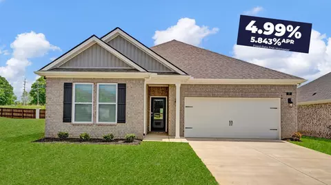 585 Riverdale Dr, Oakland, TN 38060