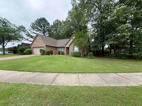 4600 Shadow Field Ln, Arlington, TN 38002