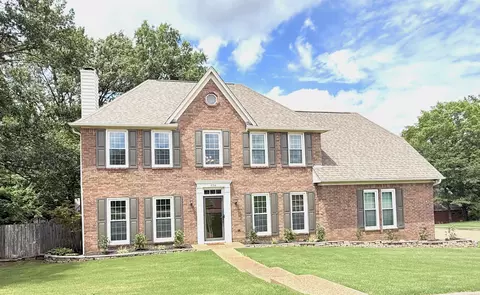 636 Sydney Bender Ln, Collierville, TN 38017