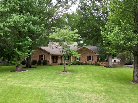 6639 Old Millington Rd, Millington, TN 38053