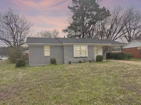 366 Granville Ave, Memphis, TN 38109