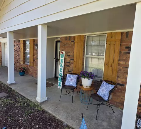 7007 Juana Dr, Millington, TN 38053