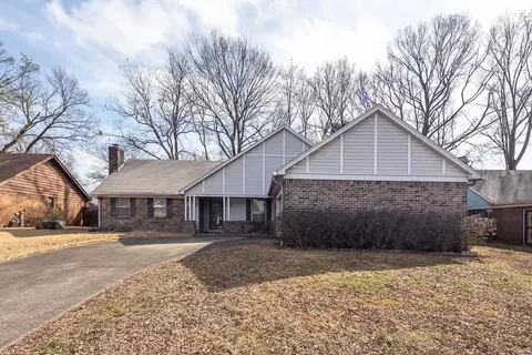 3524 Evening Light Dr, Bartlett, TN 38135